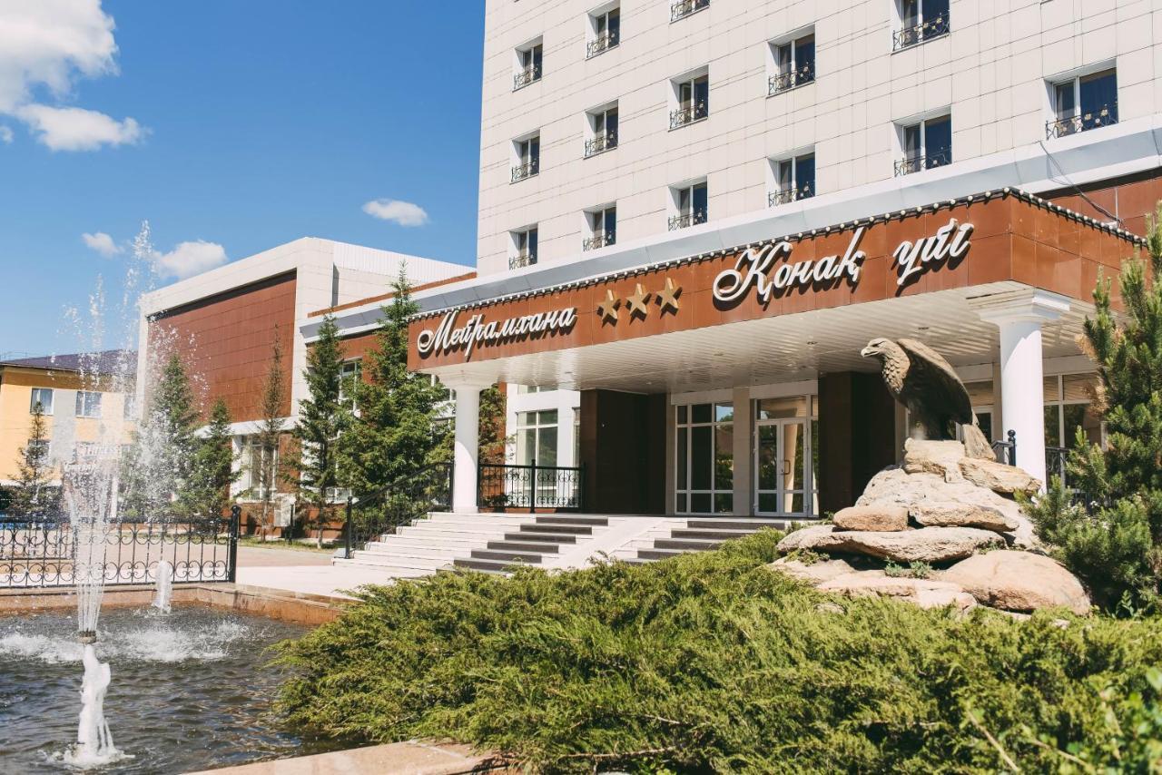 Dostyq Kokshetau Hotel Exterior photo