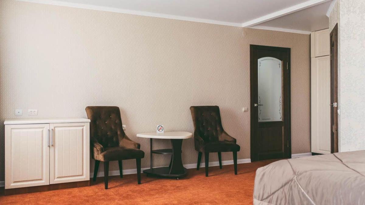 Dostyq Kokshetau Hotel Exterior photo